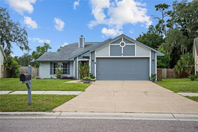 2041 SHADOW PINE DR photo
